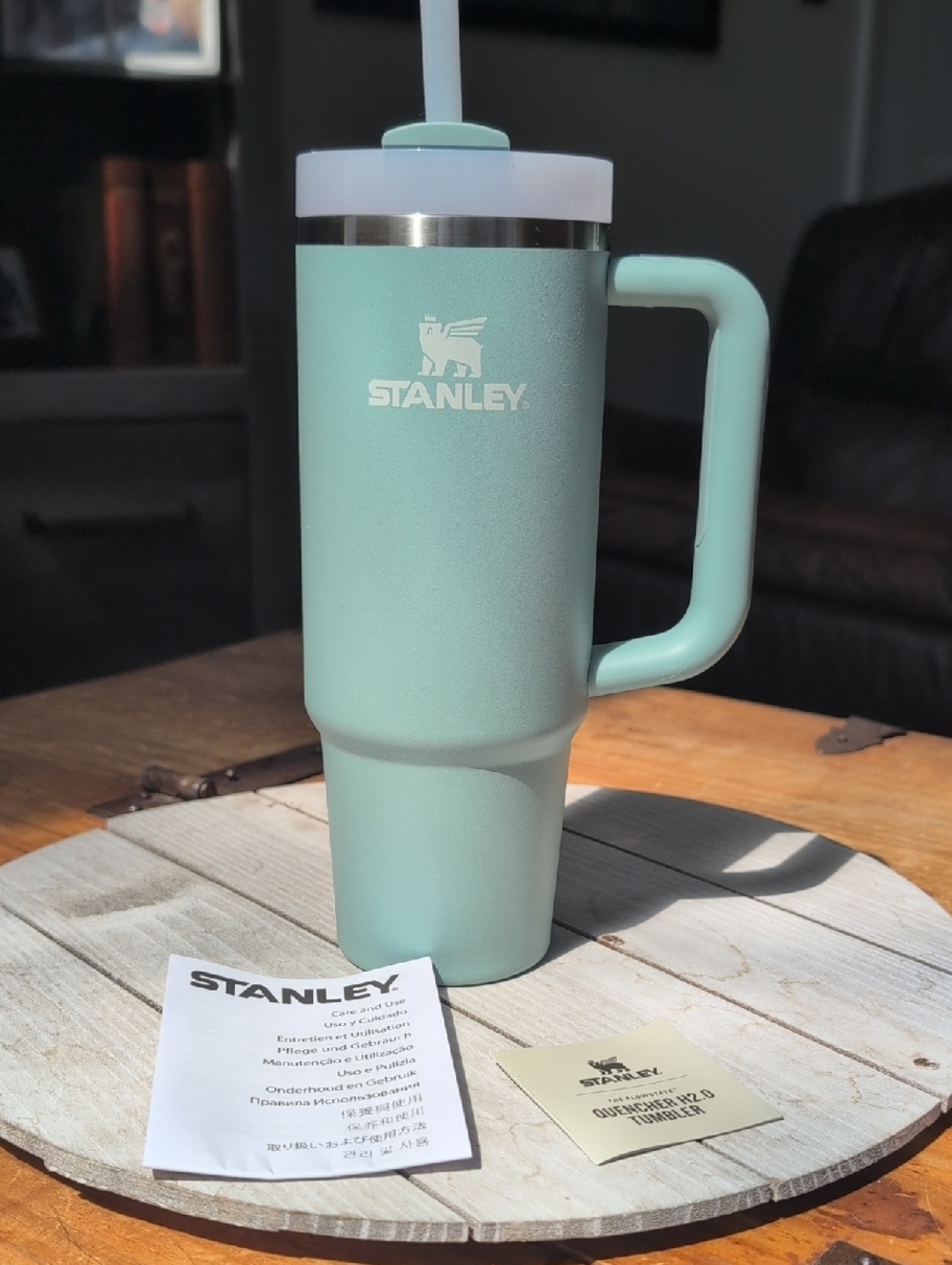 NWT Stanley Eucalyptus Green Travel Mug with Handle and Straw Lid